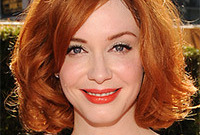 Christina-hendricks-makeup-for-red-hair-side